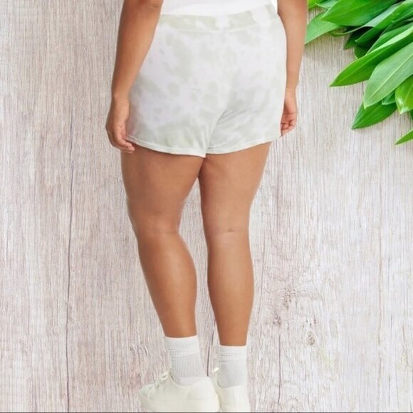 Theo & Spence Tie-Dye French Terry Pajama Shorts in Green XL - Picture 2 of 5